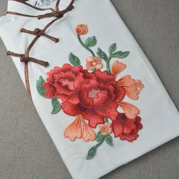 Елегантна бродерия на цвете от полиестер ръчно изработени, украсени завързана деколте, аппликацией на яката, ивици от мързел, подарък