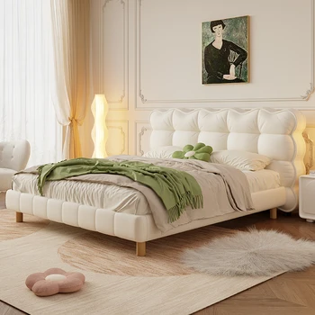 Слоеная легло във френския кремовом стил, модерна минималистичная основна стая, бяла кърпа за интернет-знаменитост, спалня от масивно дърво 